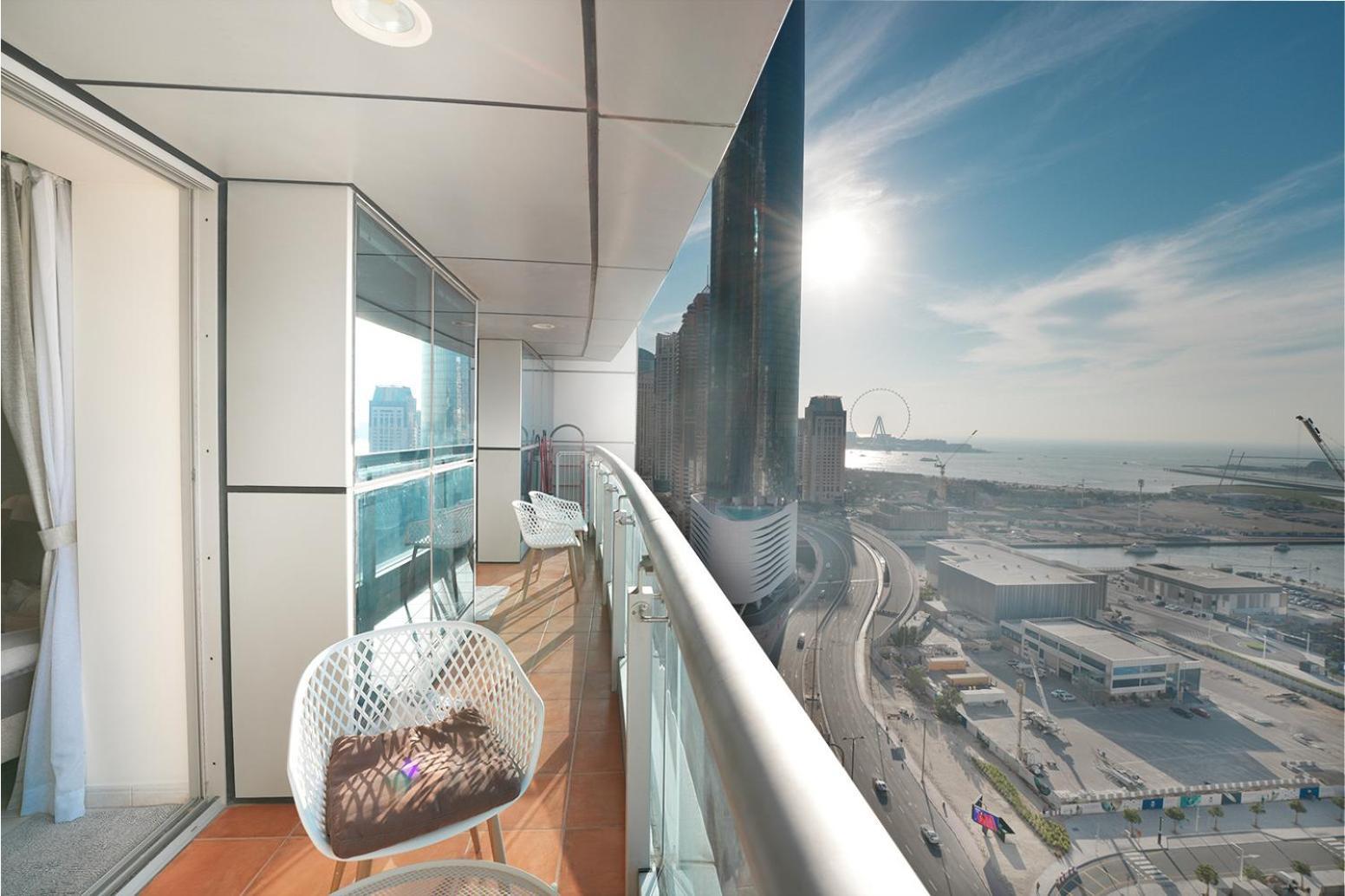 Easygo - Comfy 2br High Floor And Close To Apartment *